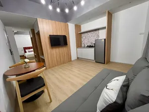 Sofa giường đa chức năng tiện lợi màu xám tại Bích Động Hotel