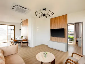 Thiết kế nội thất khách sạn kết hợp bộ đèn trần độc đáo tại Bích Động Hotel